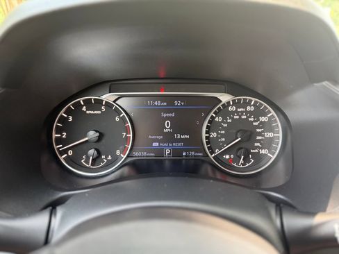 Used 2024 Nissan Altima 2.5 SV FWD image 20