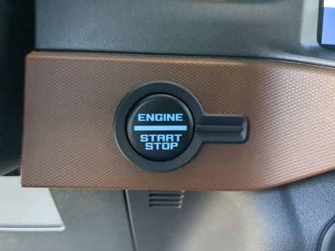 Certified 2024 Ford Bronco Outer Banks AWD/4WD image 66