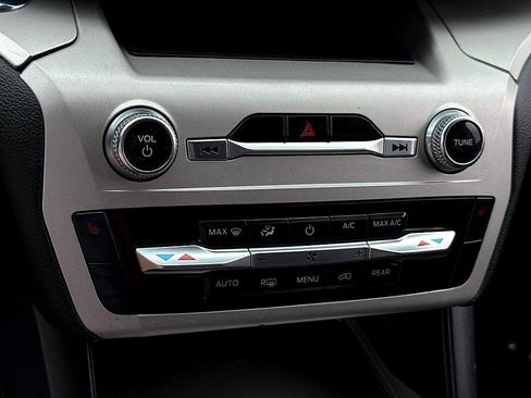 Used 2021 Ford Explorer XLT w/ Class III Trailer Tow Package image 14