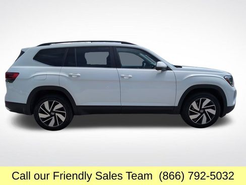Used 2025 Volkswagen Atlas SE AWD/4WD image 7