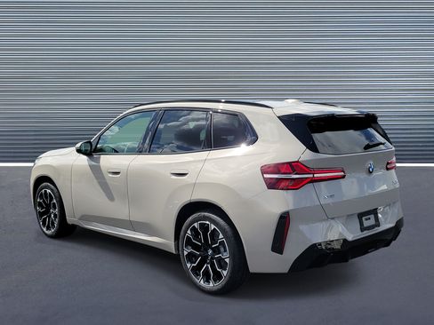 New 2026 BMW X3 xDrive30i w/ M Sport Package AWD/4WD image 4