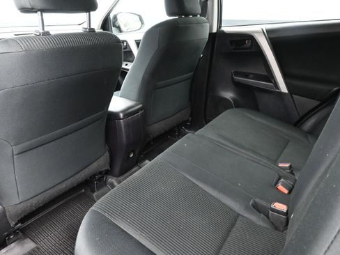 Used 2017 Toyota RAV4 LE image 21