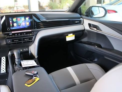 Used 2026 Toyota Camry SE FWD image 14