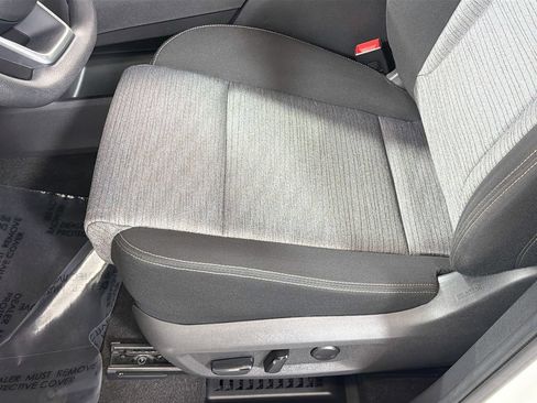 Used 2023 Nissan Rogue SV AWD/4WD image 19