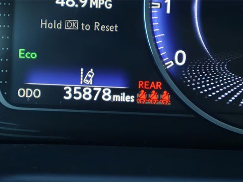 Used 2022 Lexus ES 300h w/ Luxury Package image 22