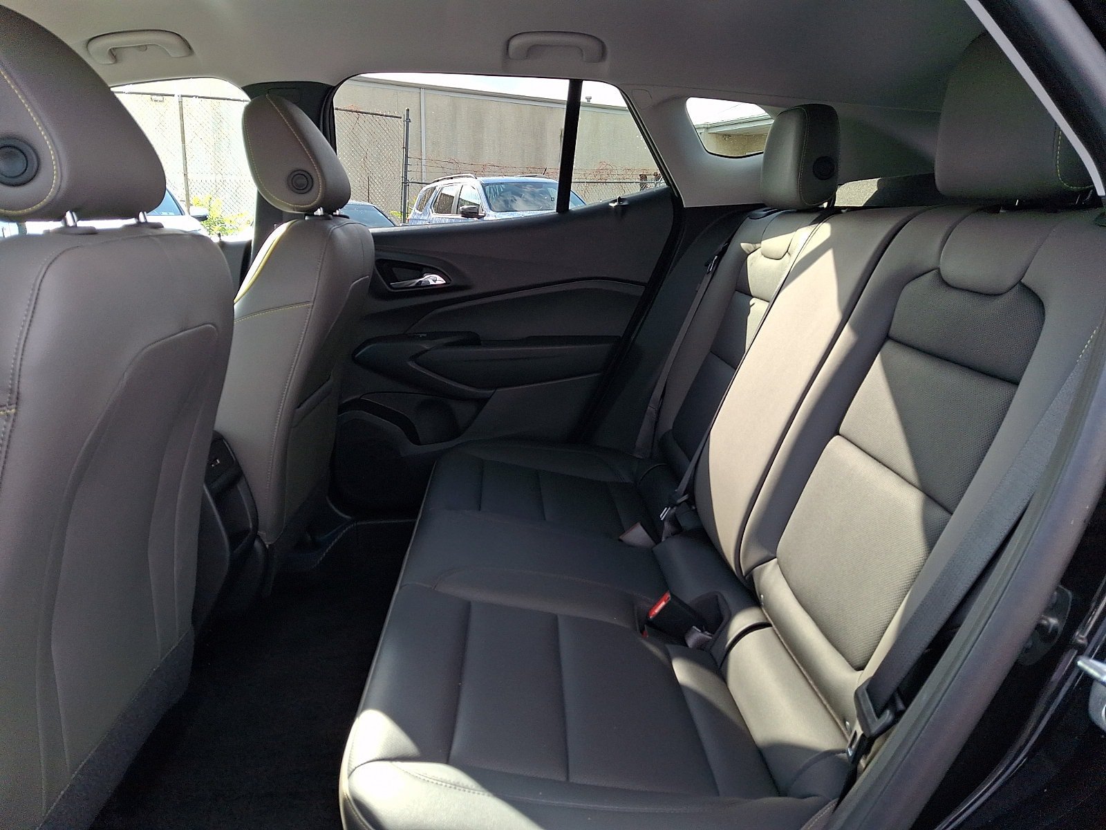 Used 2024 Chevrolet Trax ACTIV w/ Driver Confidence Package FWD image 10