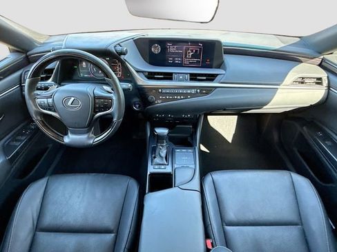 Used 2020 Lexus ES 300h w/ Premium Package FWD image 16