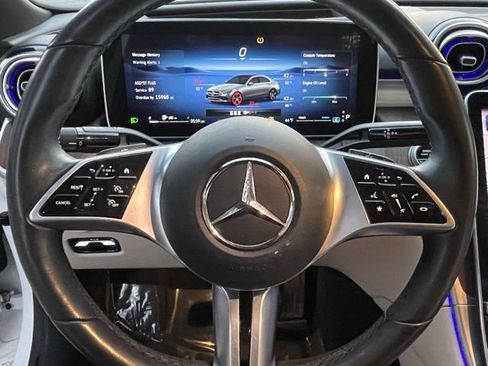 Used 2023 Mercedes-Benz C 300 4MATIC Sedan image 21