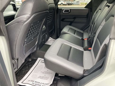 Used 2024 Ford Bronco Big Bend image 16
