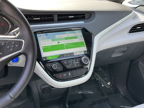 Used 2021 Chevrolet Bolt LT image 41