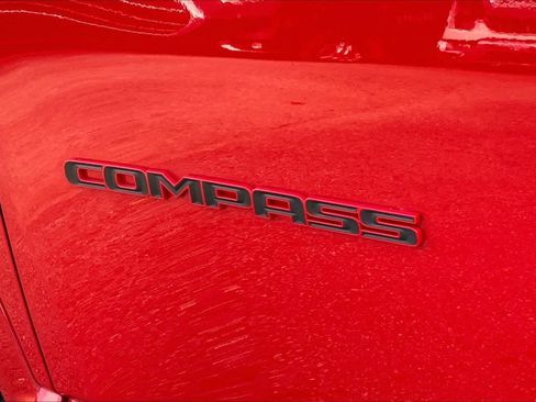 Used 2022 Jeep Compass Limited w/ (RED) Package image 9