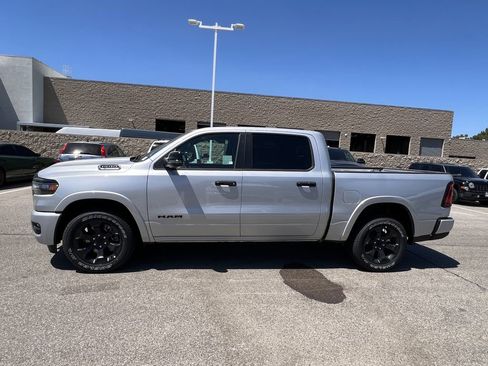 New 2026 RAM 1500 2WD Crew Cab image 3