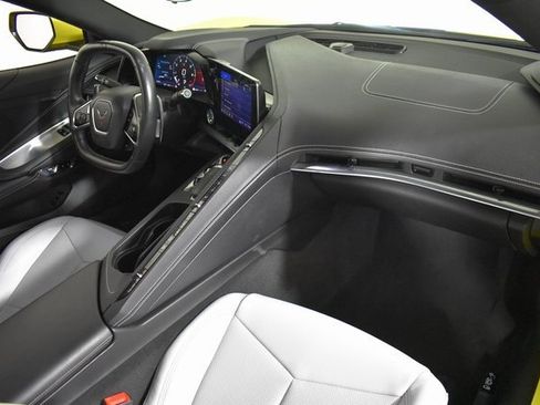 Used 2020 Chevrolet Corvette Stingray Coupe image 48