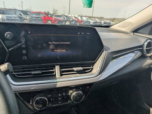 Certified 2024 Chevrolet Trax ACTIV w/ Sunroof Package image 21