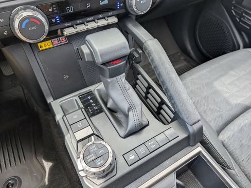 Used 2025 Toyota 4Runner TRD Off-Road Premium w/ Tow Technology Package AWD/4WD image 24
