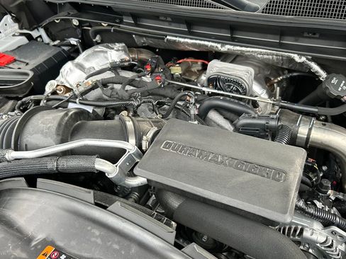 Used 2025 Chevrolet Silverado 3500 LTZ w/ LTZ Plus Package image 27