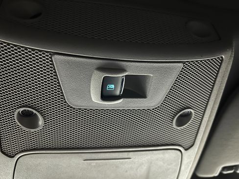 Used 2020 Ford F150 Lariat w/ Equipment Group 502A Luxury image 27