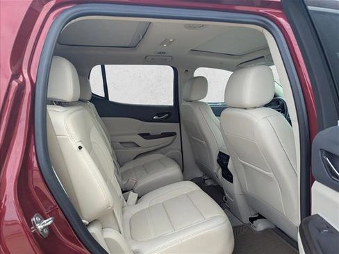 Used 2020 GMC Acadia Denali w/ Technology Package image 17