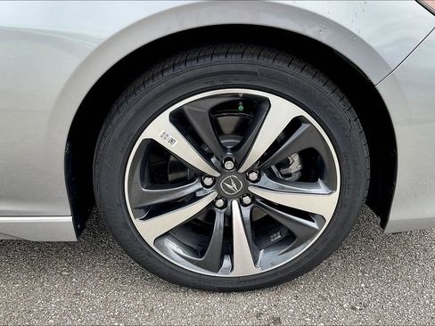 New 2025 Acura TLX w/ Technology Package image 29