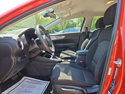 Certified 2023 Kia Forte LXS FWD image 13