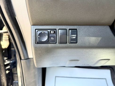 Used 2020 Nissan Frontier SV RWD image 17