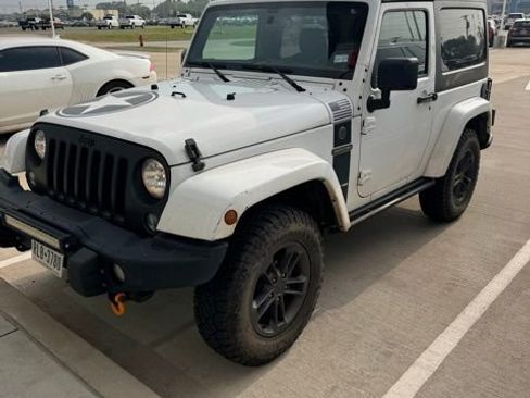 Used 2018 Jeep Wrangler Sport AWD/4WD image 4