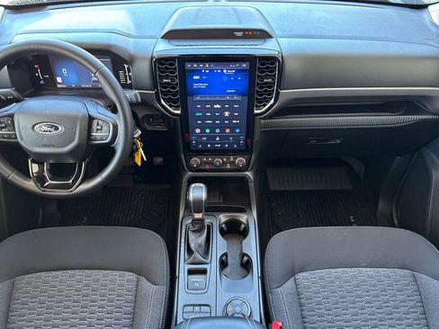 Used 2025 Ford Ranger XLT AWD/4WD image 13