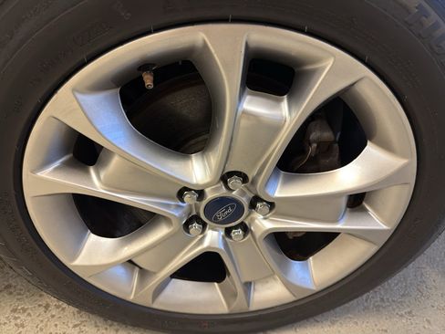 Used 2013 Ford Escape SEL AWD/4WD image 37