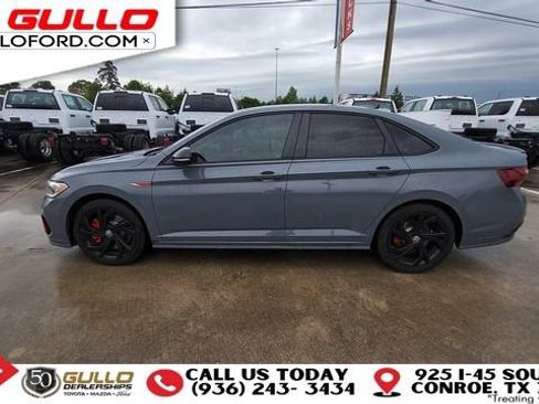 Used 2023 Volkswagen Jetta GLI Autobahn w/ GLI Black Package image 5