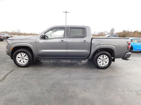 Used 2023 Nissan Frontier SV w/ SV Convenience Package image 11