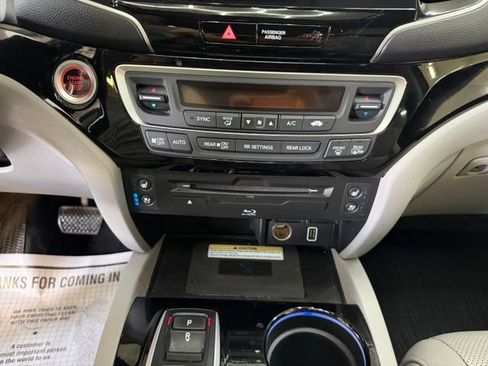 Used 2019 Honda Pilot Elite image 28