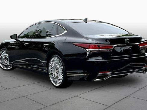 Used 2018 Lexus LS 500 F Sport w/ Accessory Package (Z2) RWD image 12
