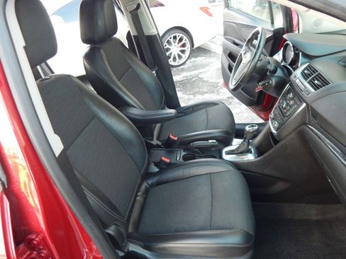 Used 2016 Buick Encore Convenience FWD image 12