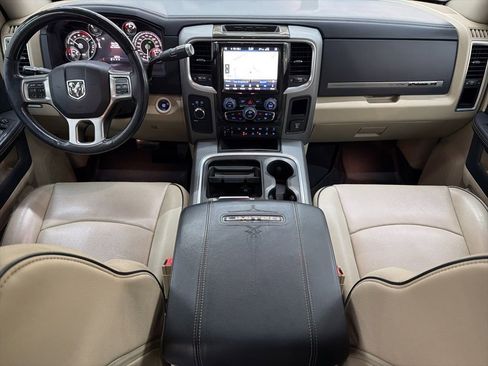 Used 2018 RAM 3500 Laramie Longhorn image 25