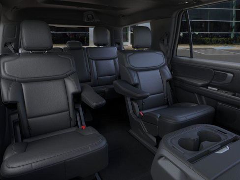 New 2026 Ford Expedition Platinum w/ Stealth Appearance Package AWD/4WD image 11
