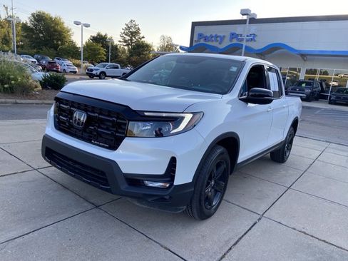 Used 2026 Honda Ridgeline Black Edition image 4