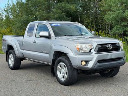 Used 2015 Toyota Tacoma 4x4 Access Cab V6 w/ TRD Sport Package