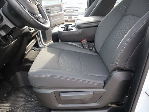 New 2025 RAM 2500 Tradesman AWD/4WD image 11