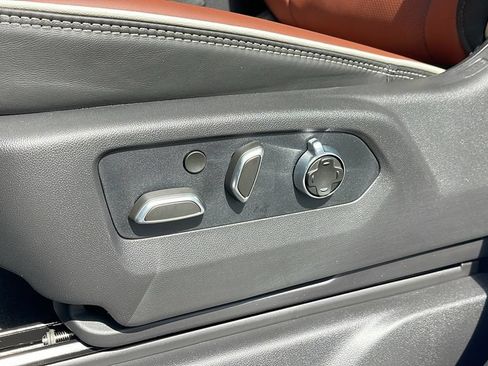 New 2026 GMC Sierra 3500 Denali Ultimate AWD/4WD image 12