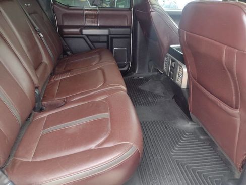 Used 2015 Ford F150 Platinum w/ Equipment Group 701A Luxury image 25