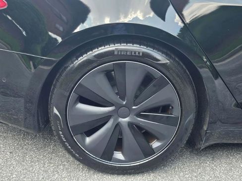 Used 2022 Tesla Model S AWD/4WD image 15