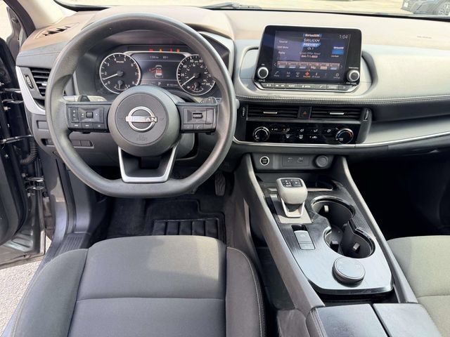Used 2023 Nissan Rogue S AWD/4WD image 17