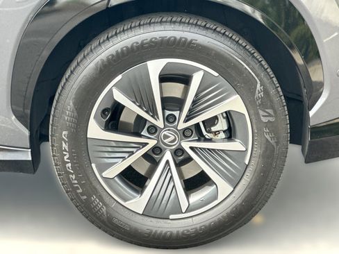 Used 2024 Lexus RZ 300e Premium w/ Technology Package image 12