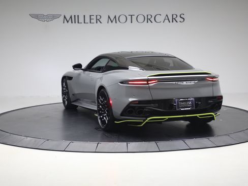 Used 2023 Aston Martin DBS Coupe RWD image 5
