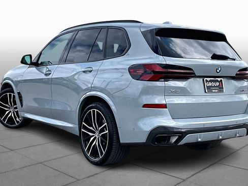 Used 2024 BMW X5 xDrive40i w/ M Sport Package image 12
