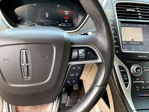 Used 2019 Lincoln Nautilus Reserve AWD/4WD image 24
