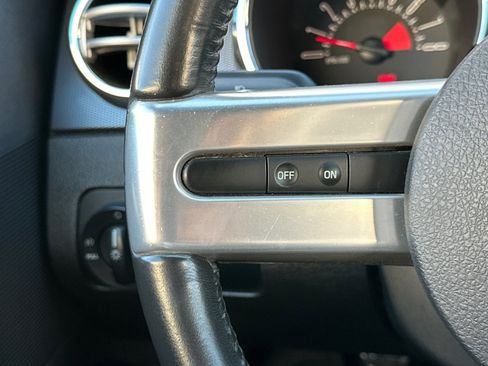 Used 2008 Ford Mustang GT Premium image 33