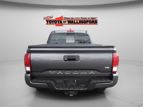 Certified 2017 Toyota Tacoma TRD Sport image 11