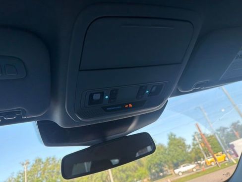 Used 2021 Ford Explorer Limited w/ Equipment Group 301A RWD image 14