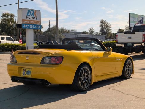 Used 2002 Honda S2000 Convertible 2D image 3